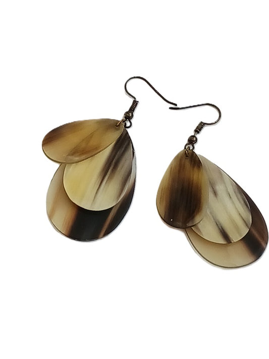 Boucles d'oreilles en corne
