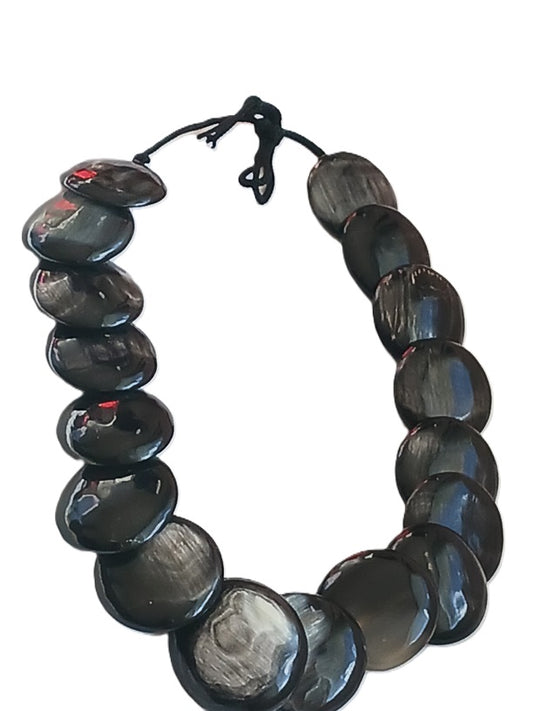 Collier en corne