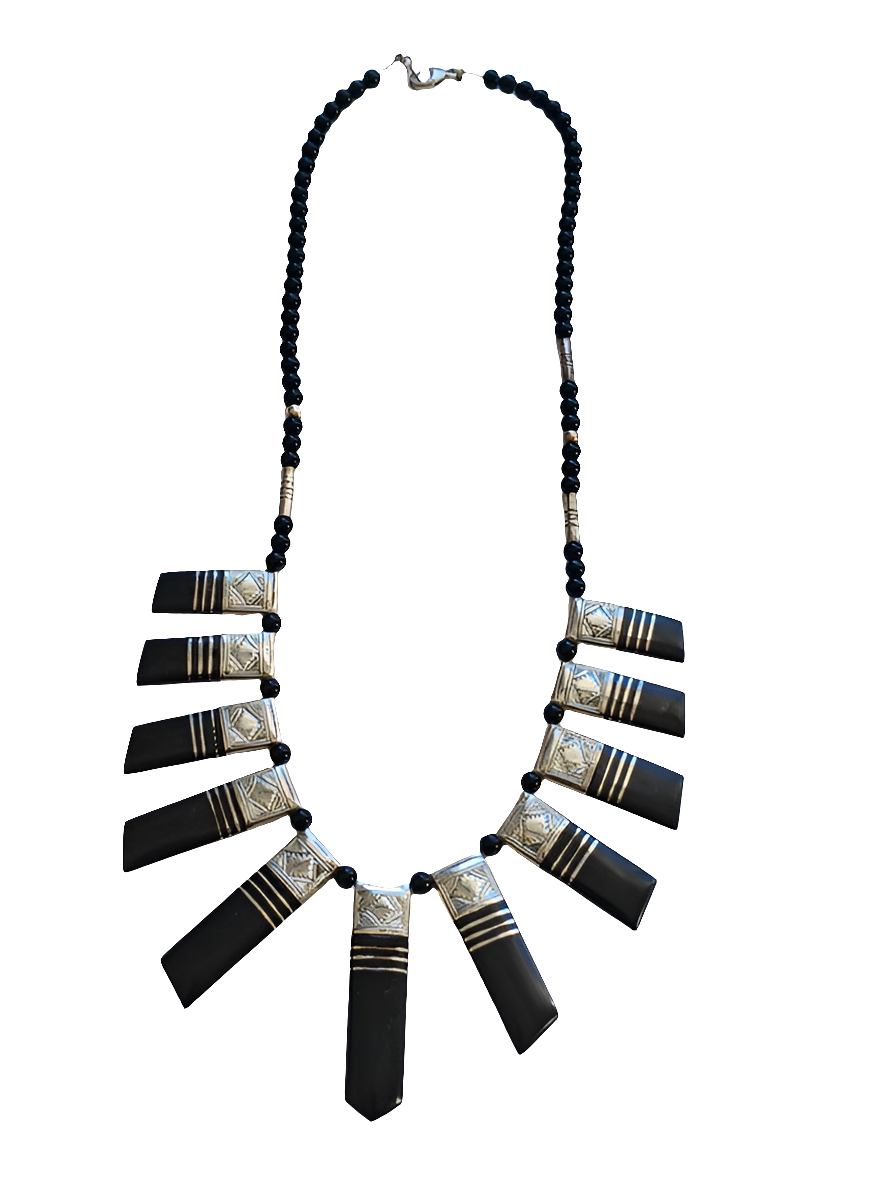 Collier touareg en argent et bois d'ébène