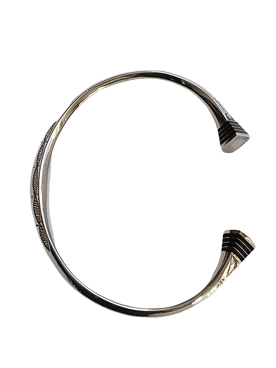 Bracelet touareg en argent ciselé et bois d'ébène