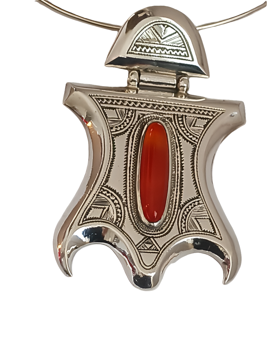 Tuareg necklace in silver and agate stone
