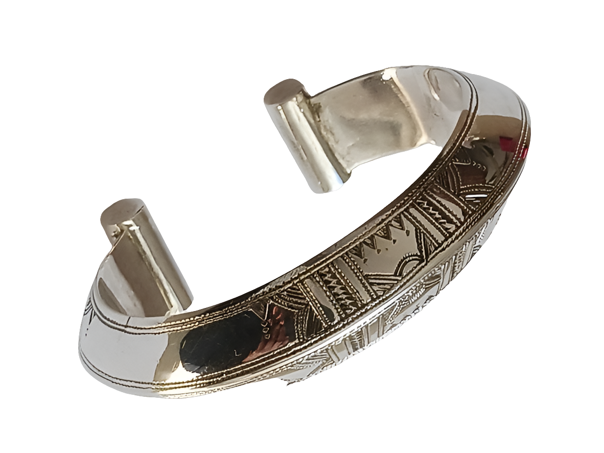 Bracelet touareg en argent ciselé