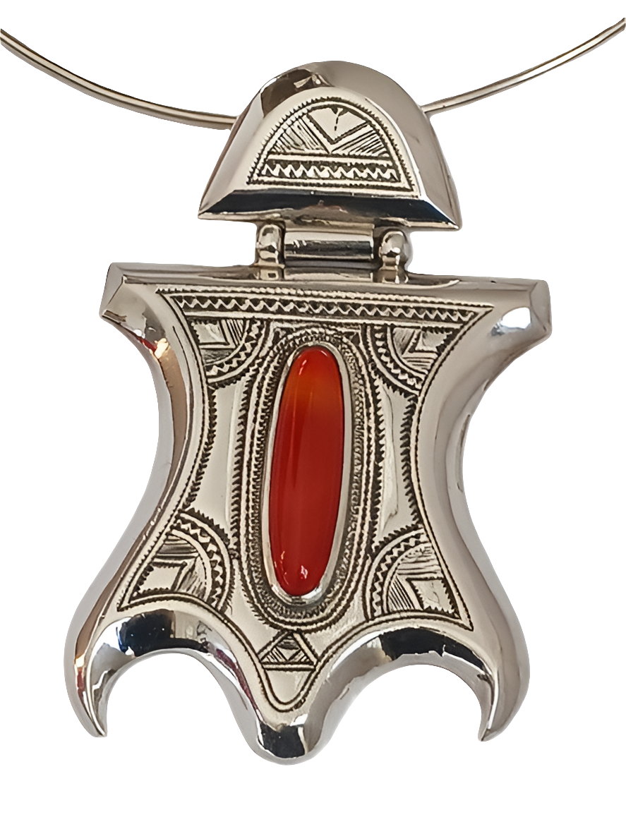 Tuareg necklace in silver and agate stone