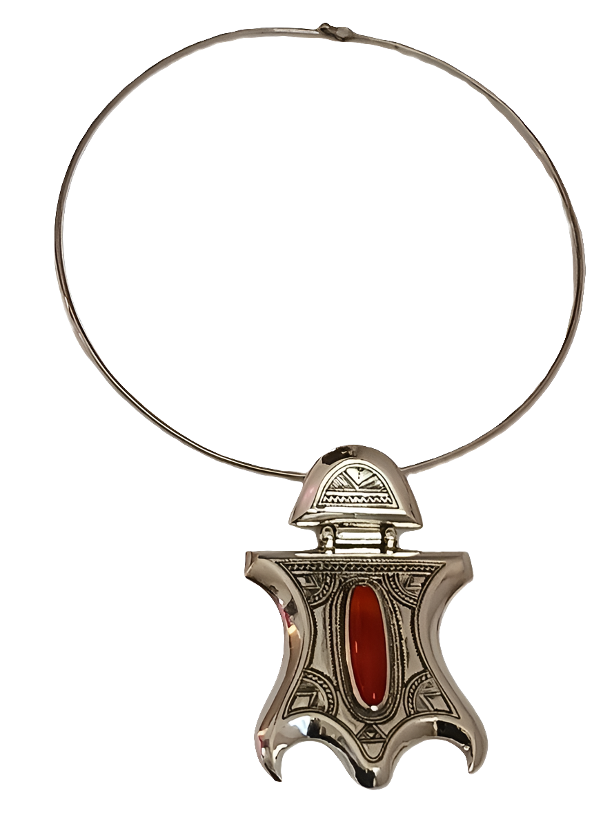 Tuareg necklace in silver and agate stone