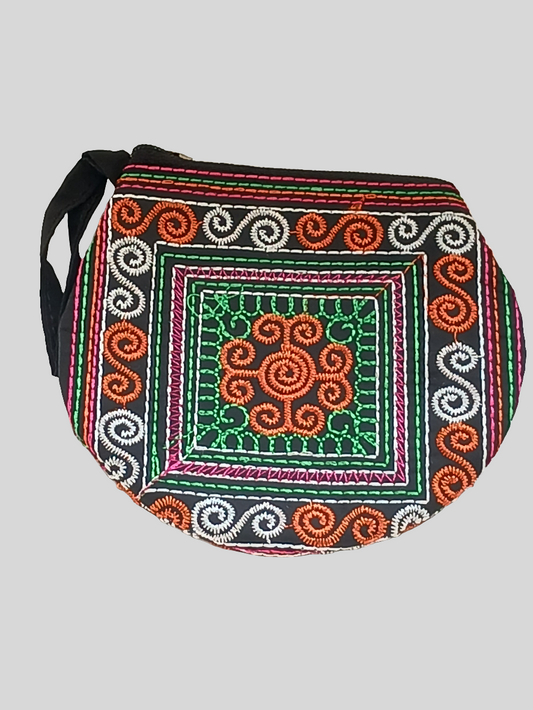 Porte-monnaie tissu brodé